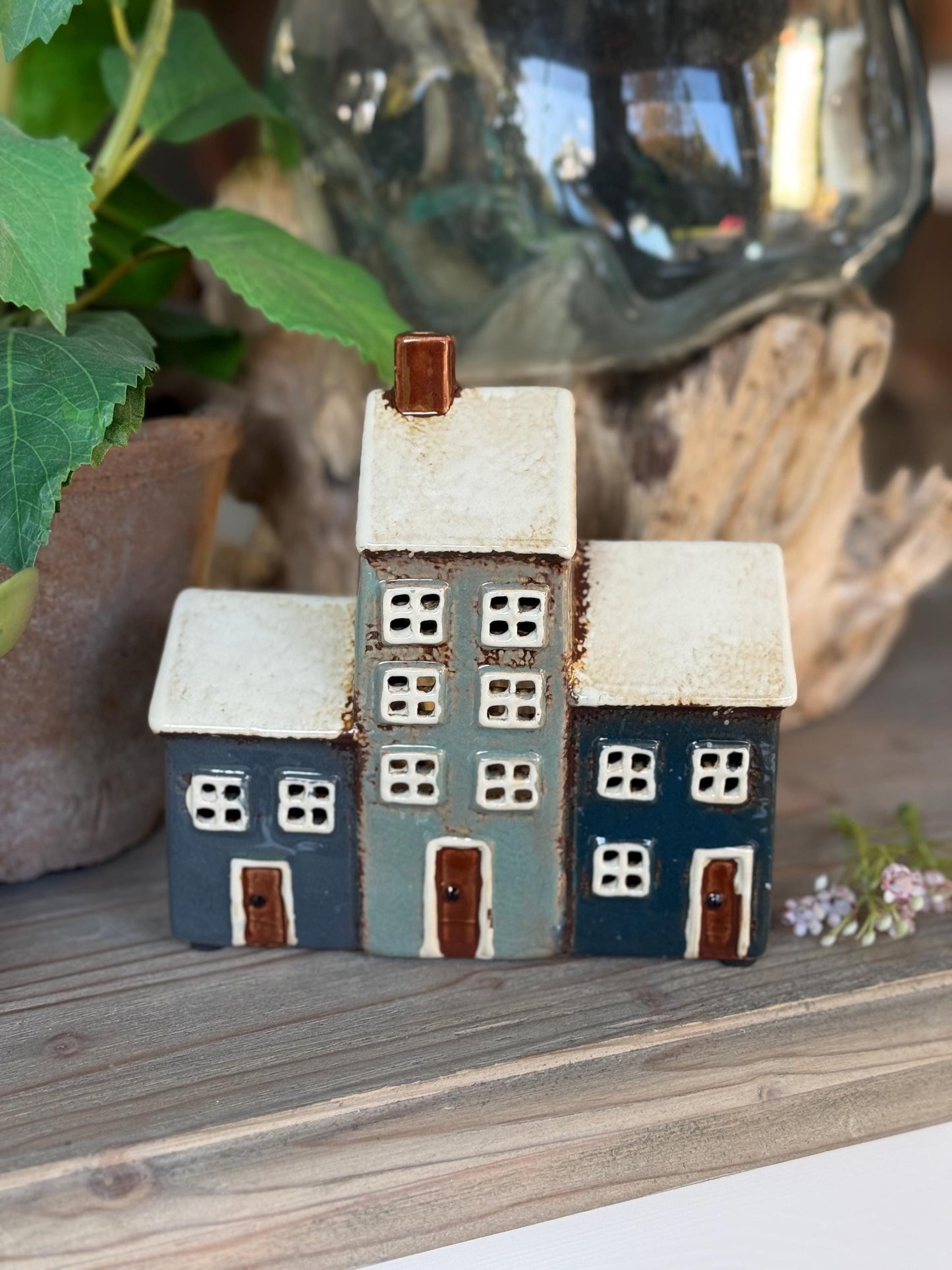 NEW! Country Chic Tealight Chateau