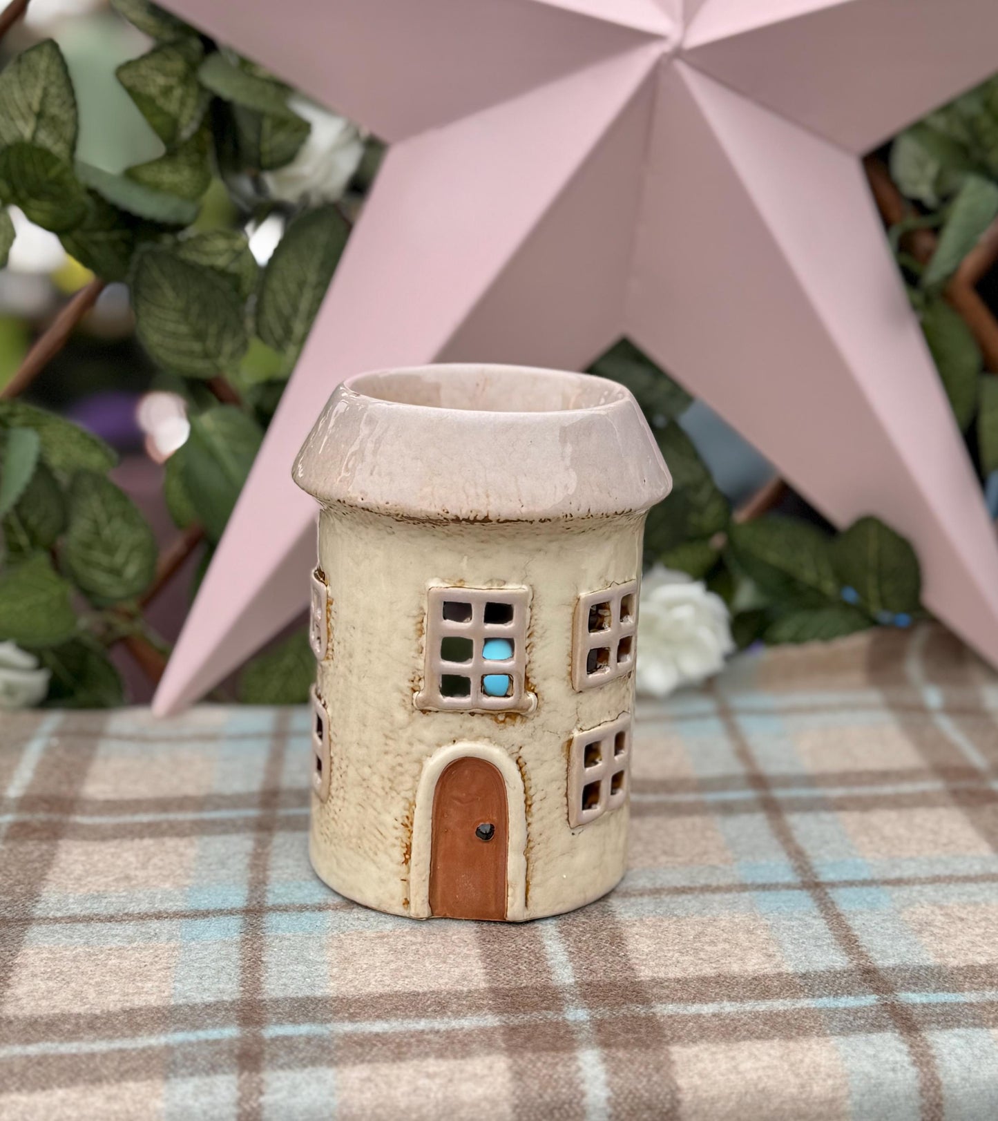 Wax Melt/Oil Burner House - Choice of Slate or Cream