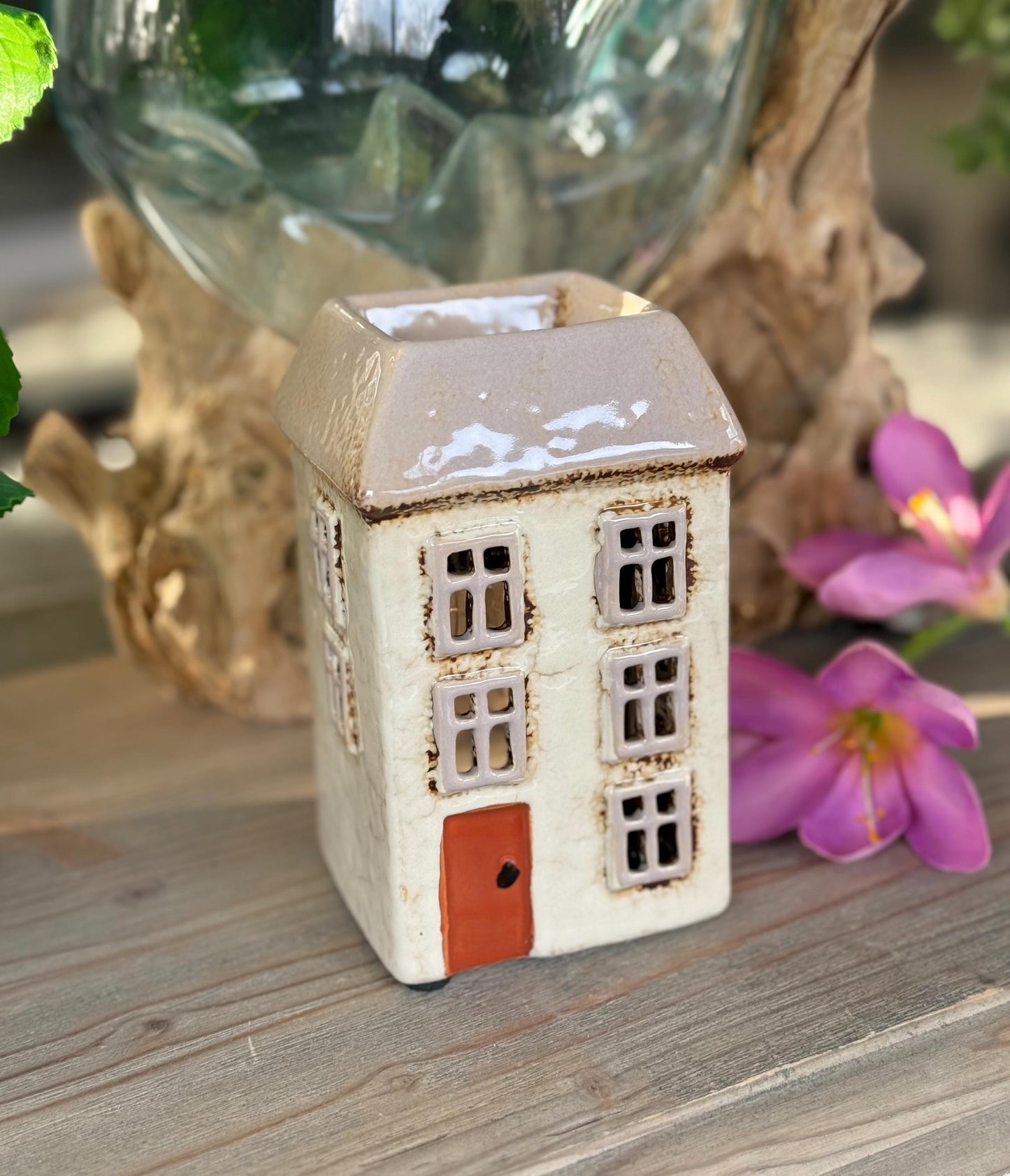 Cream Heart House Wax Melt/Oil Burner