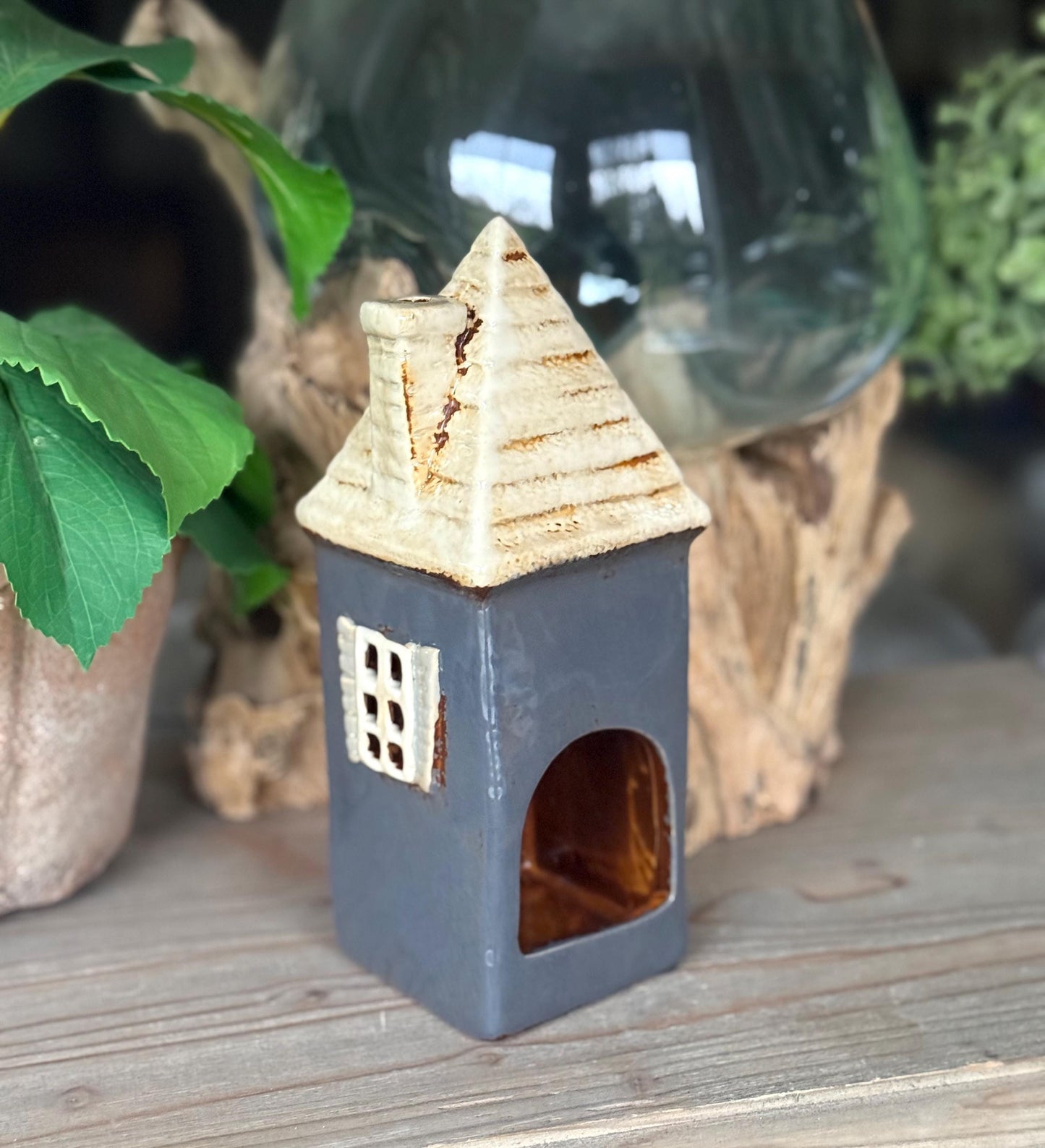 NEW!  Scalloped House Navy Tealight