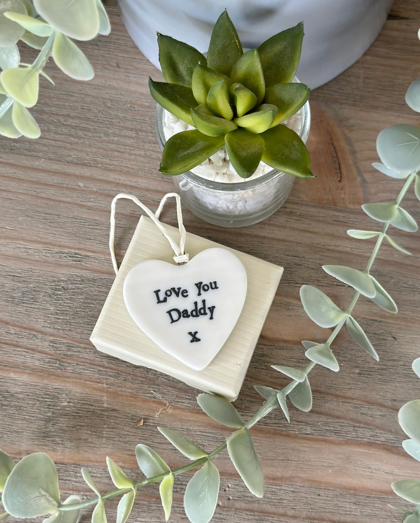East Of India 'Love You Daddy’ Porcelain Heart with Gift Box