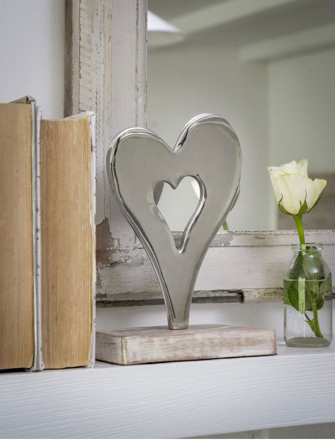 Stylised Table Top Heart