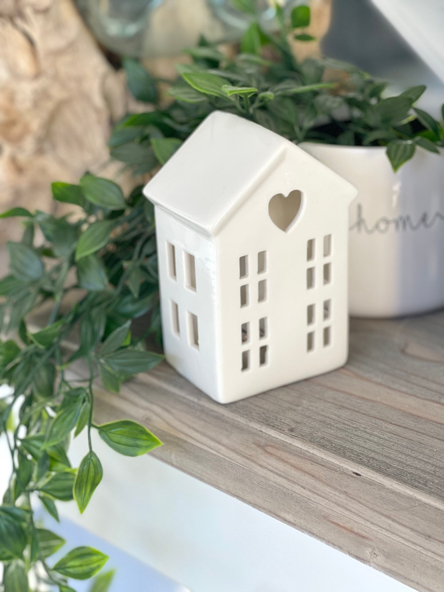 Ceramic LED Heart House - 2 Colours Available