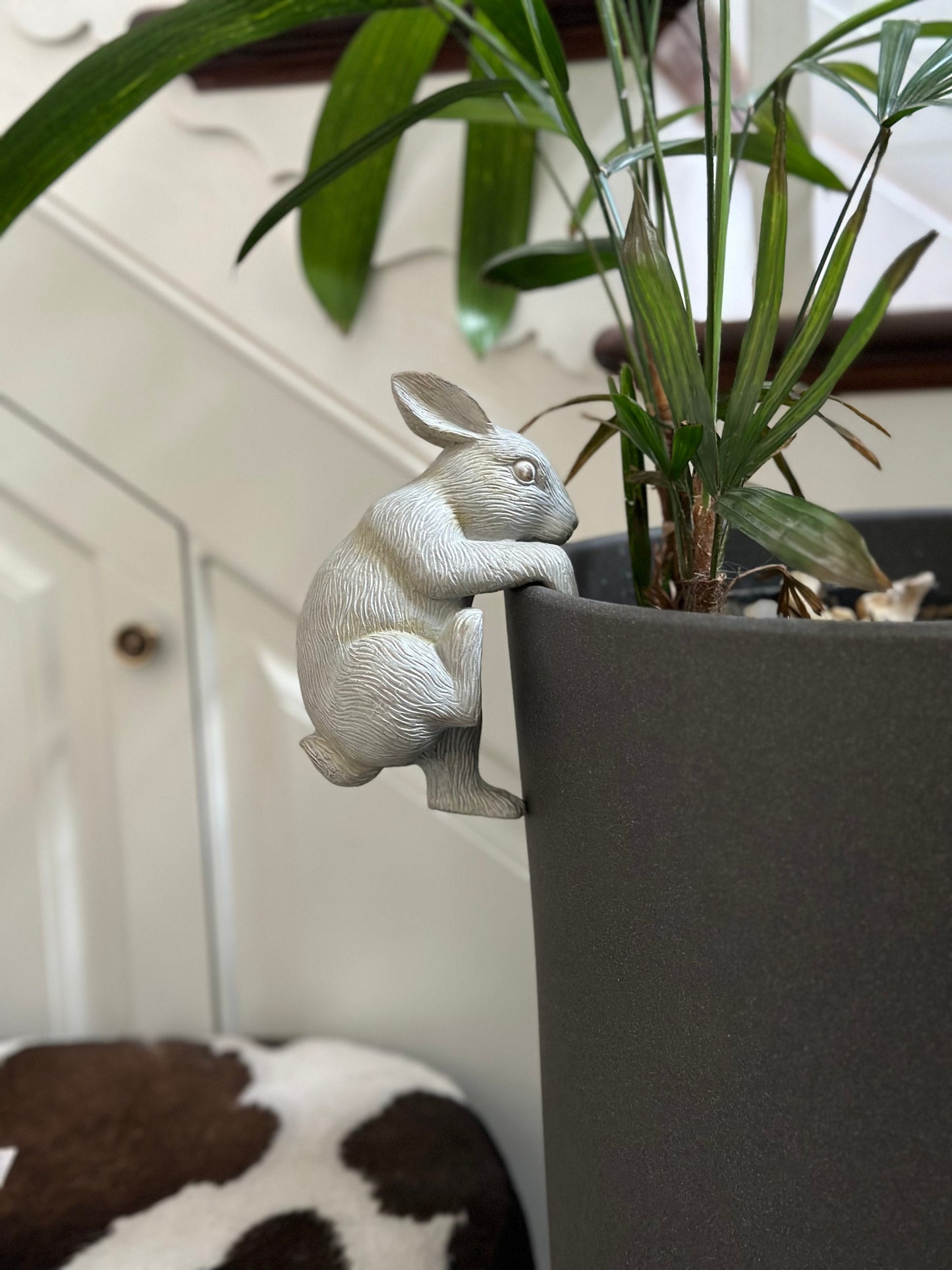 Large Parlane Rabbit Pot Hanger