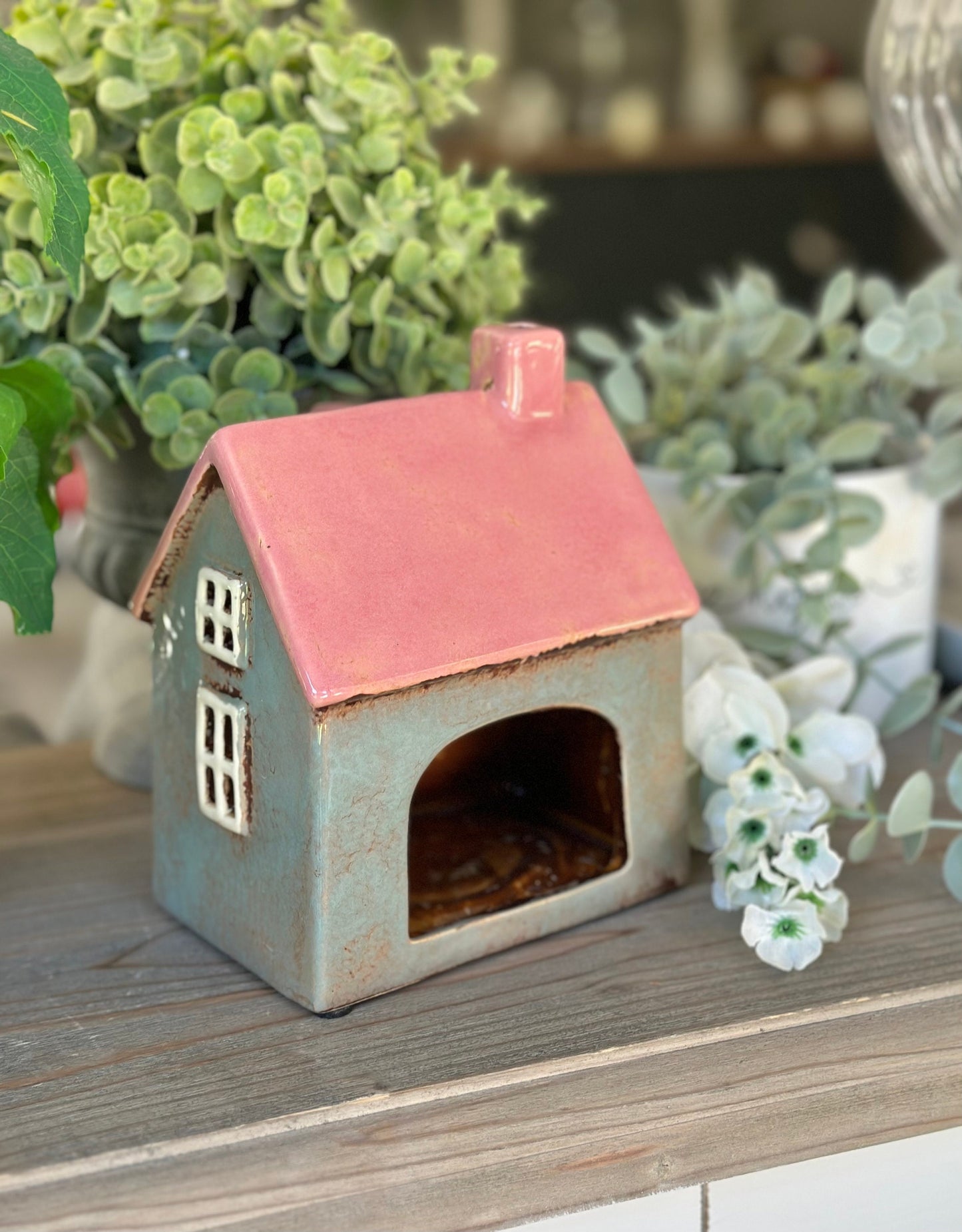 Bright Grey/Pink Village House Tea light