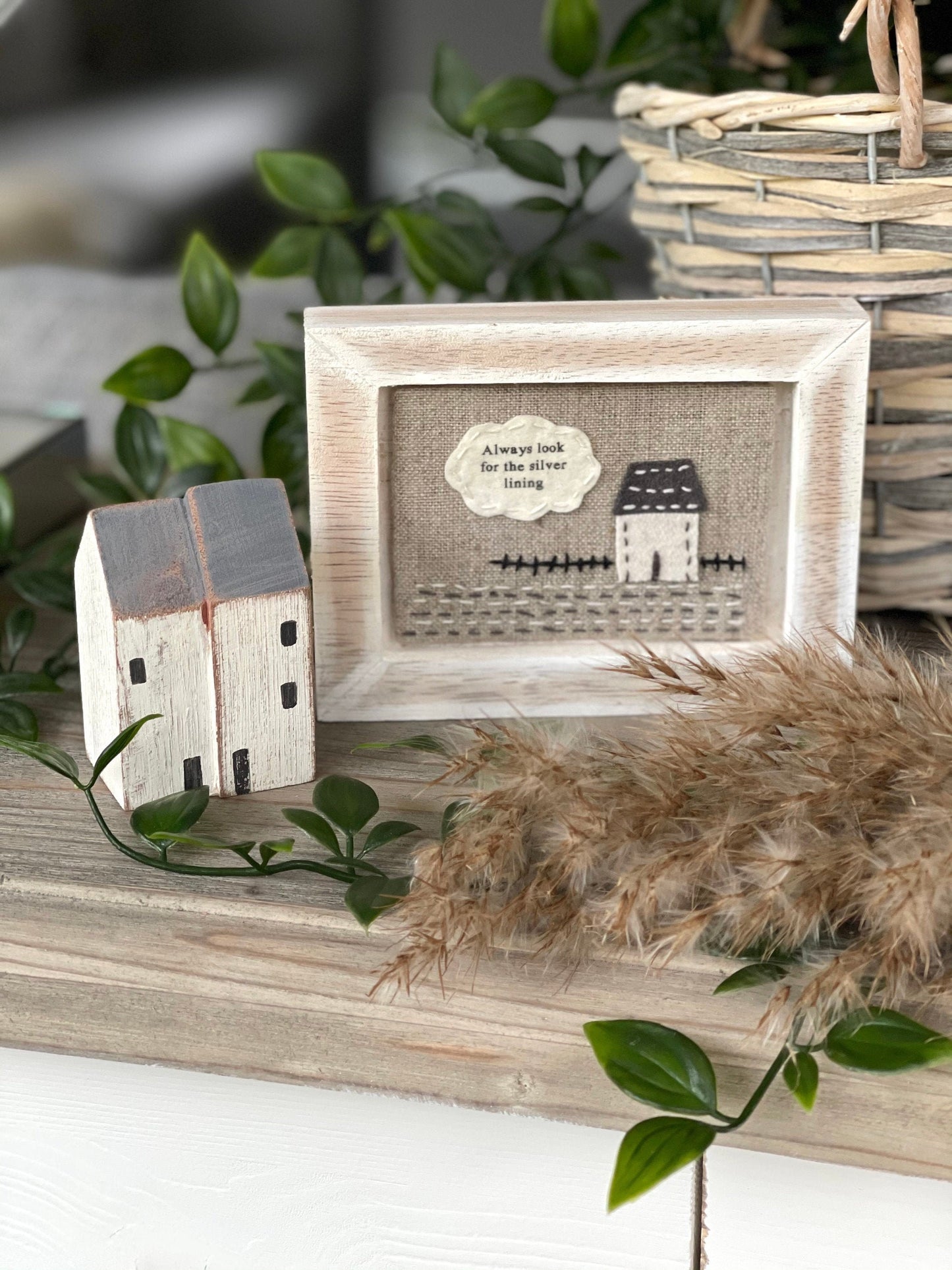 Embroidered pic-Always look for a silver lining