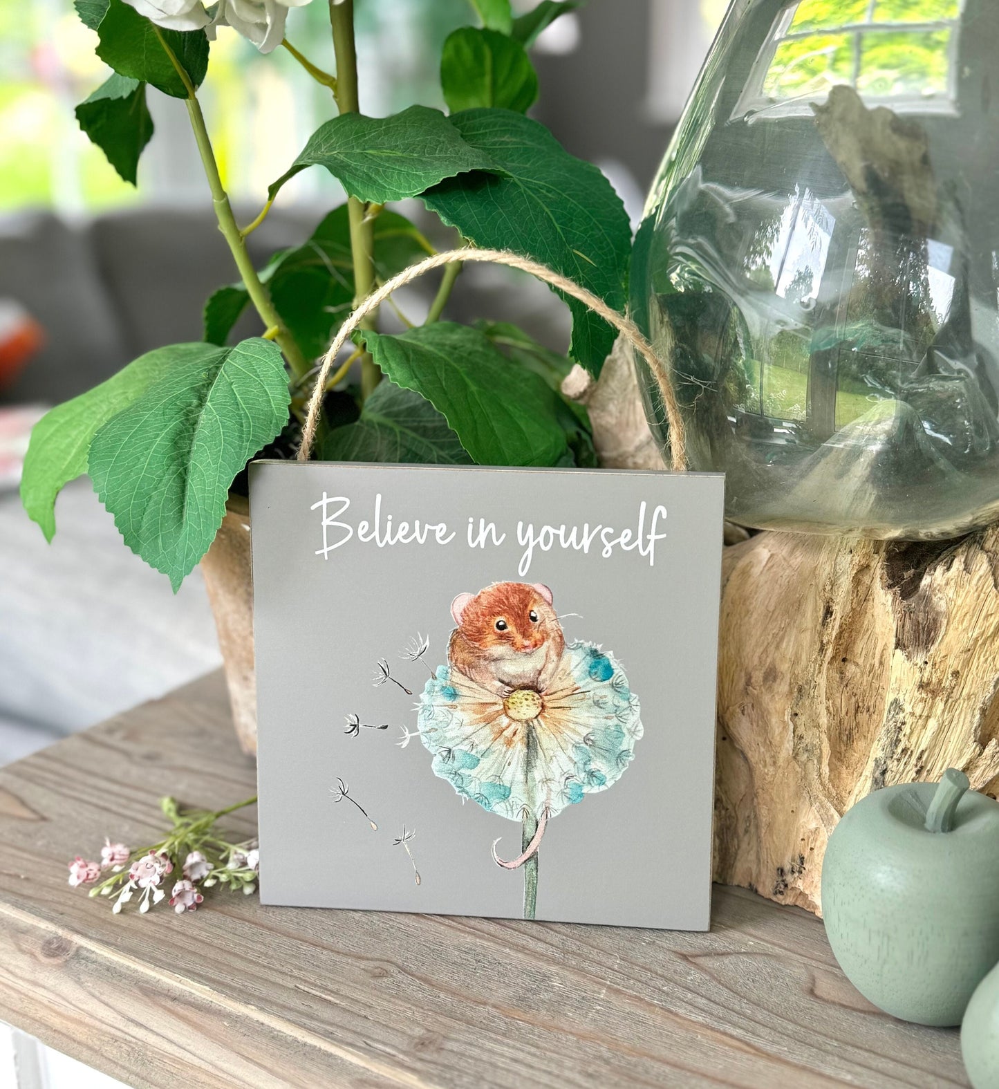 Wooden Hanging Mouse Sign/Plaque.  "Believe In Yourself"