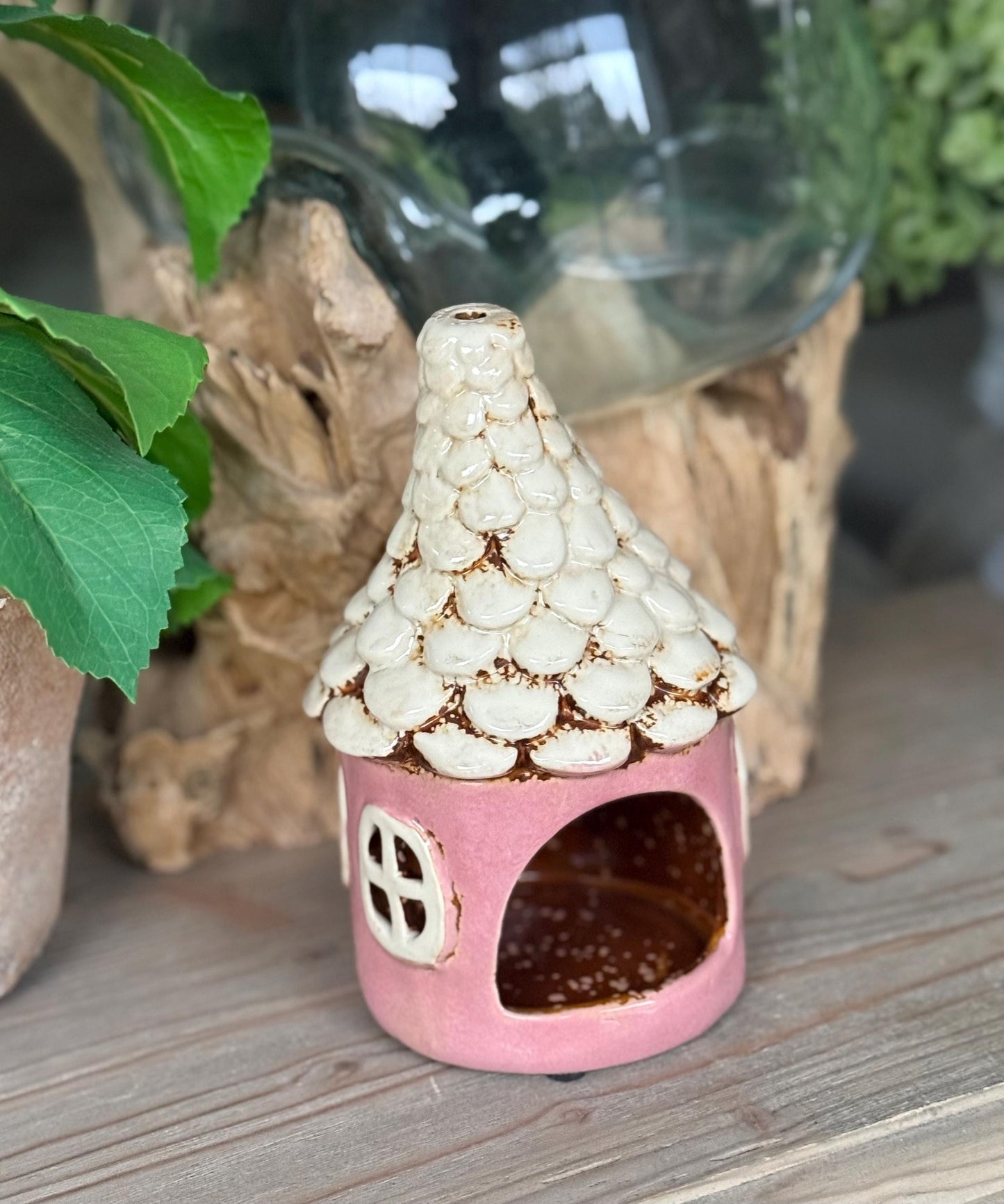 NEW!  Round Heart House Tealight - Available in 2 Colours