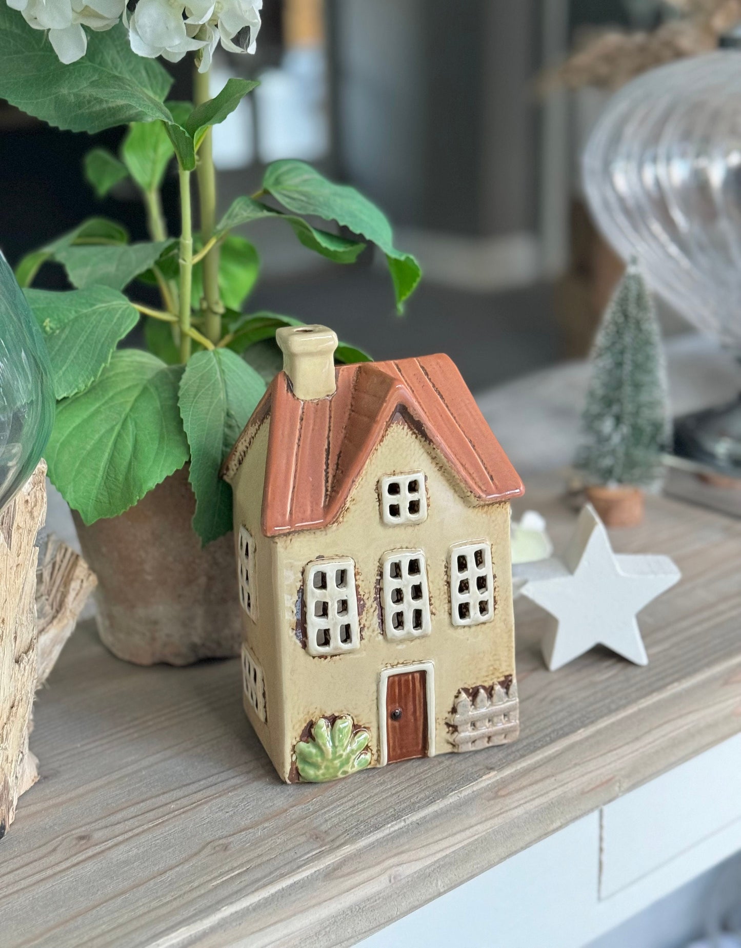 Cream Traditional Village Garden House Candle Holder