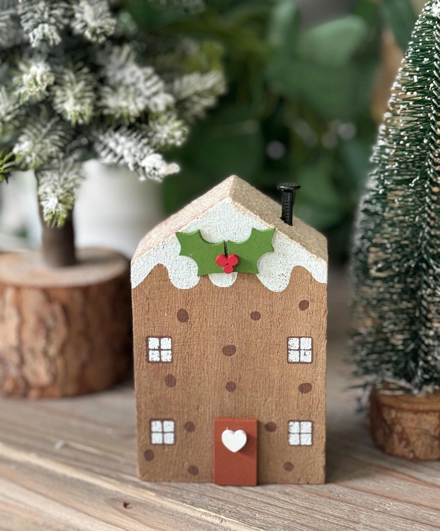 Wooden Polka Dot Christmas Pudding House