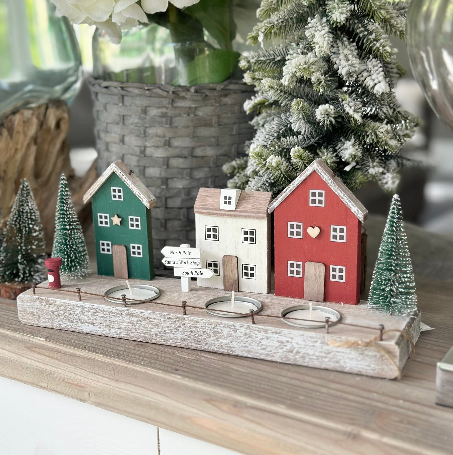 Nordic Red House Scene Tea Light Holder