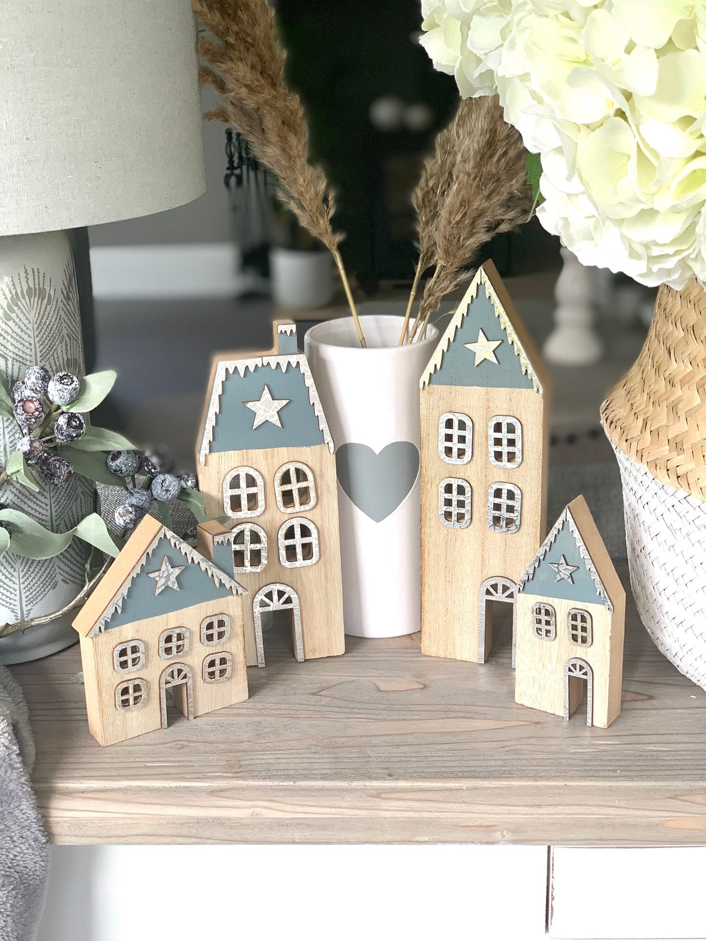 2 Wooden House Decorations
