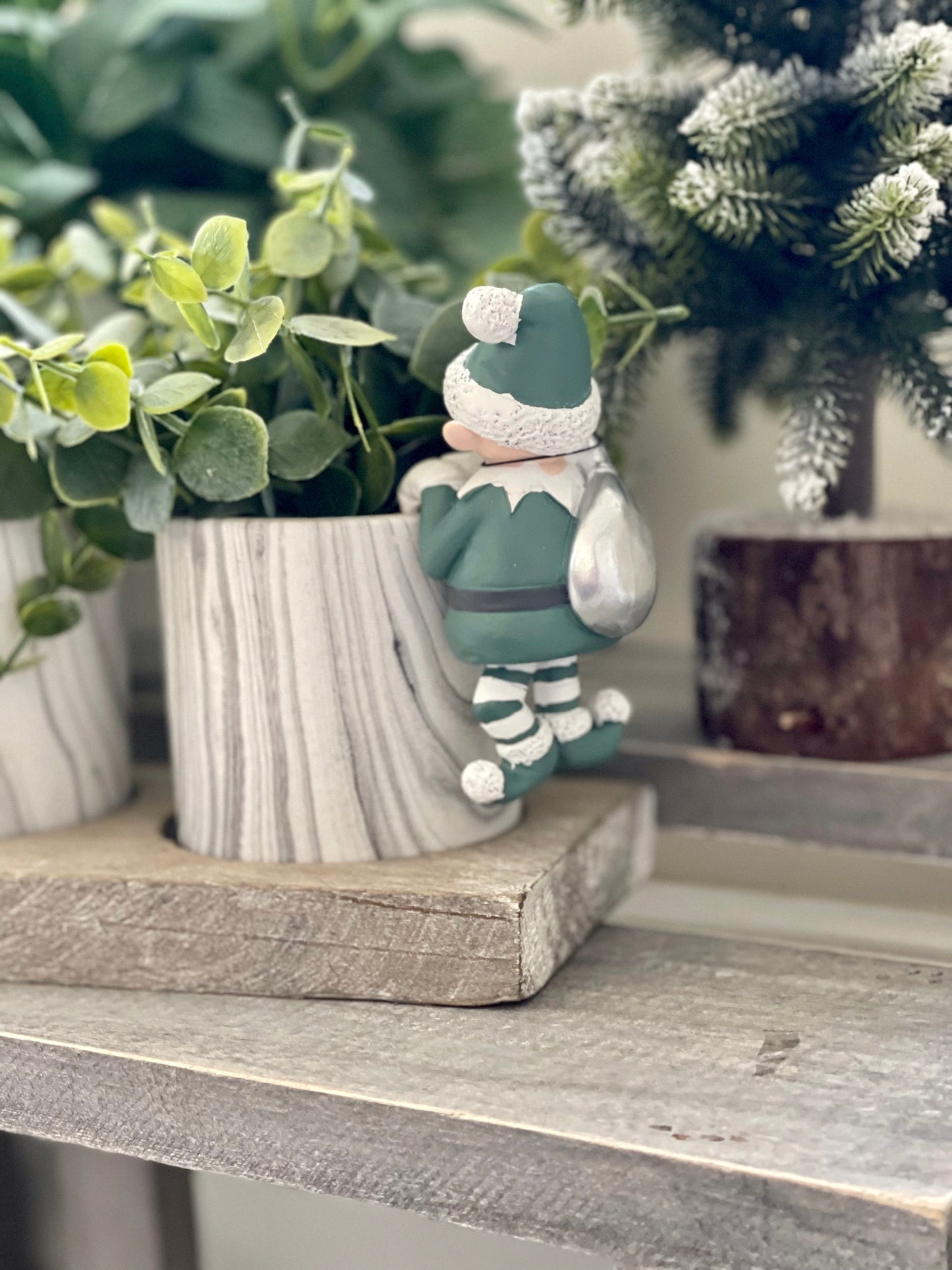 Festive Elf Pot Hanger