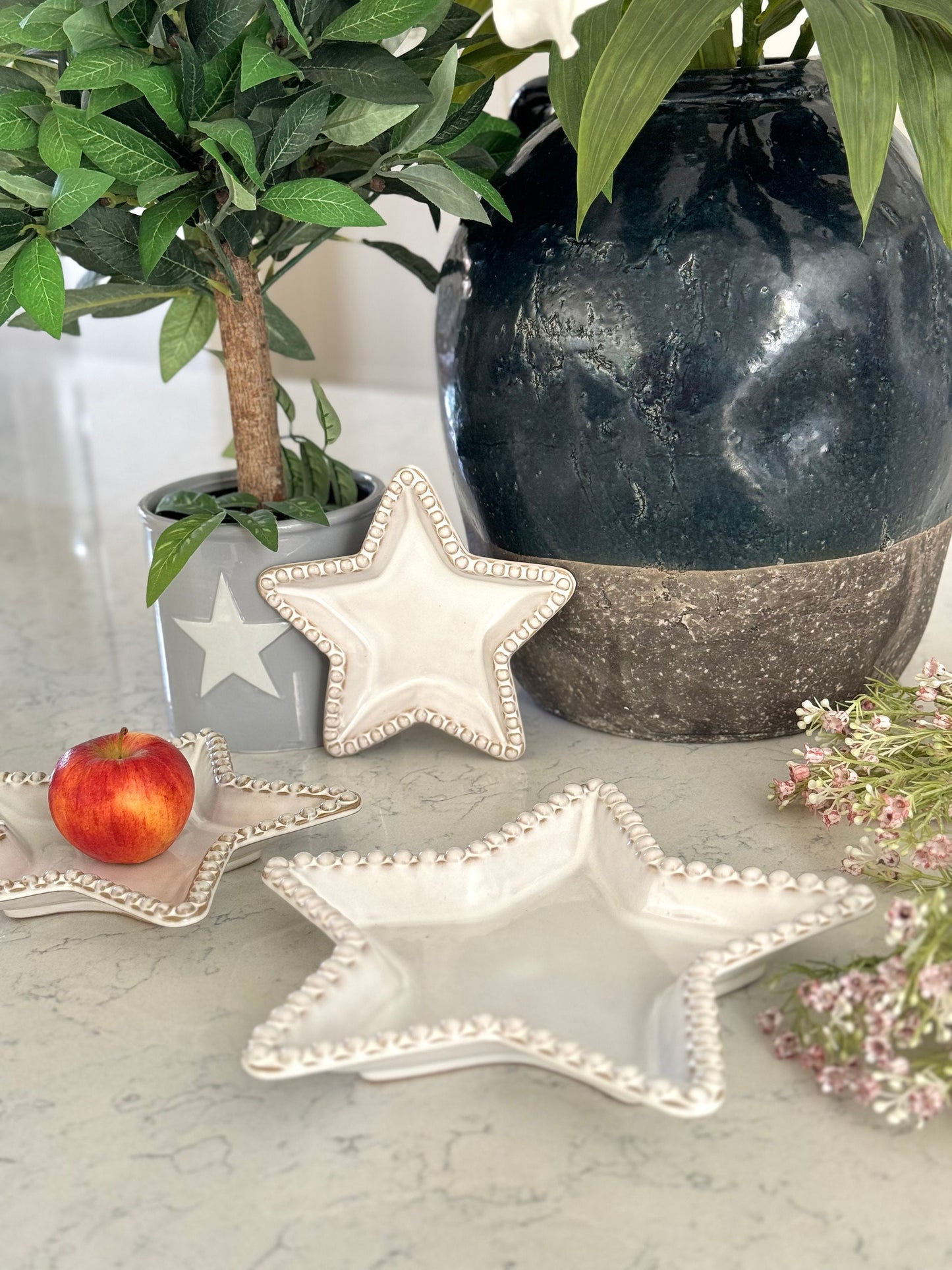 Beaded Star Plates (Set of 3)