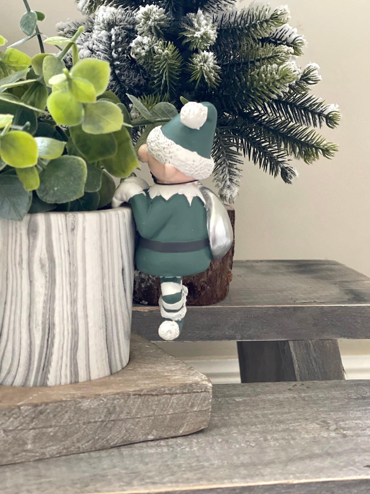 Festive Elf Pot Hanger