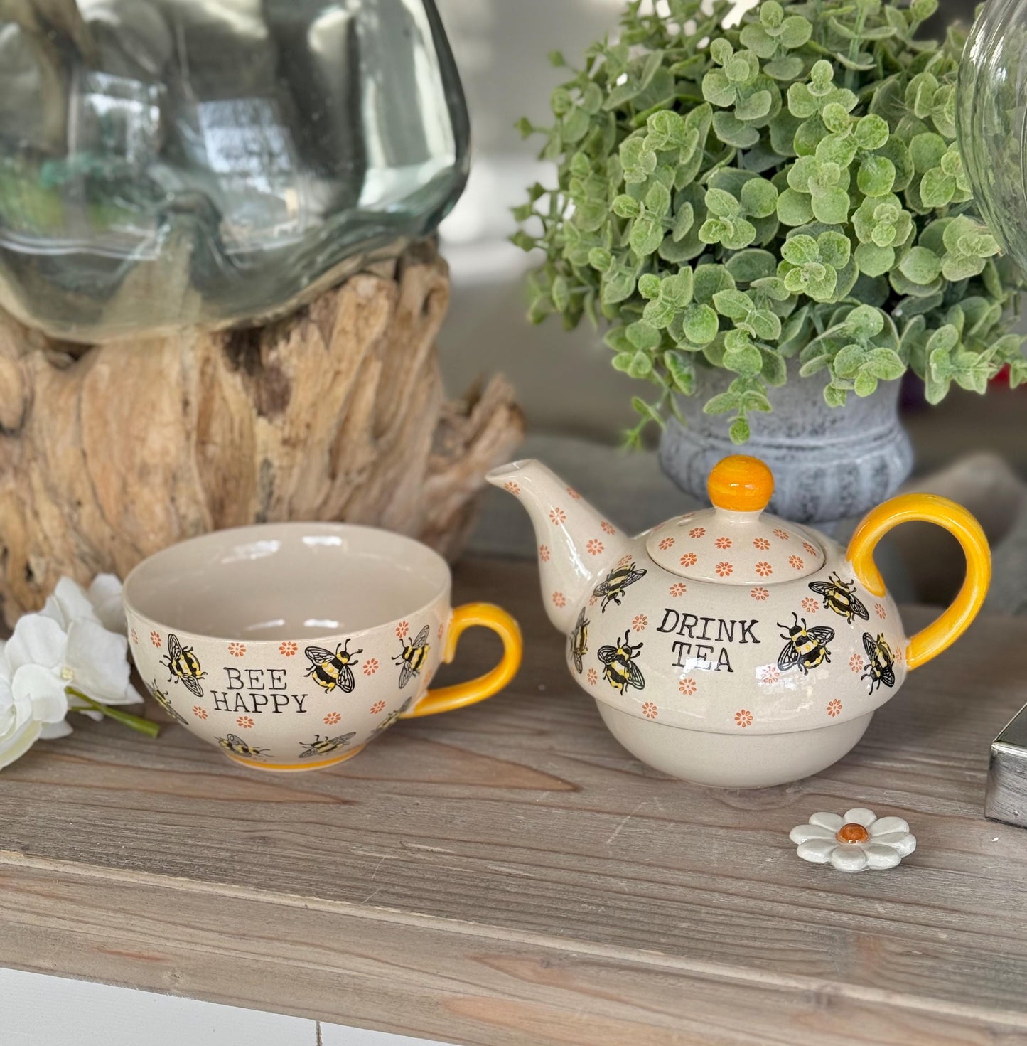 Bee Happy Tea for One Teapot and Cup Set