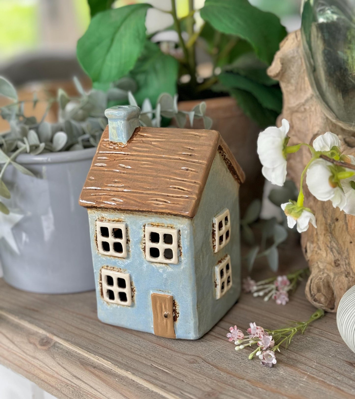 Thatch House Pale Blue Tealight Holder