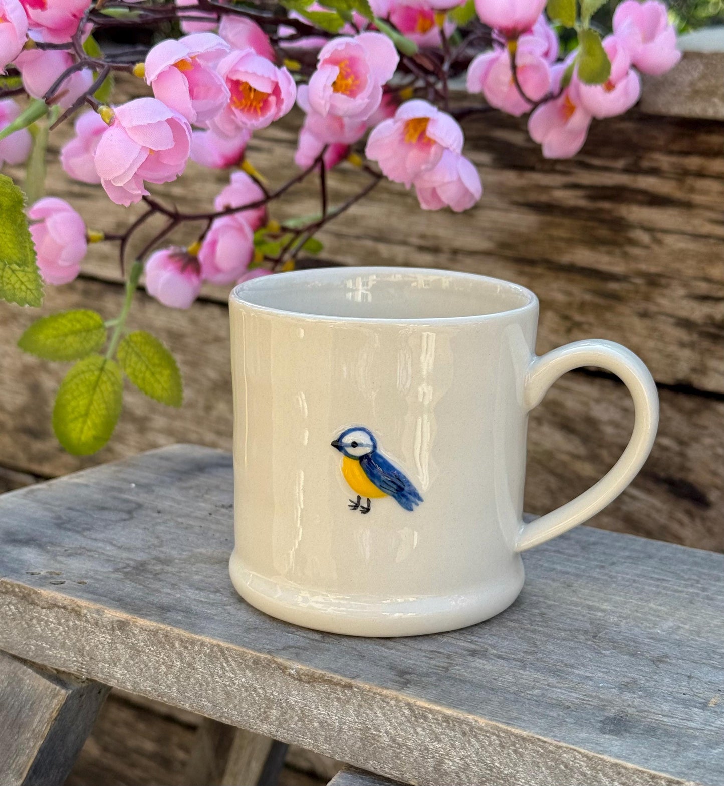 Gisela Graham Embossed Mini Mugs - Birds