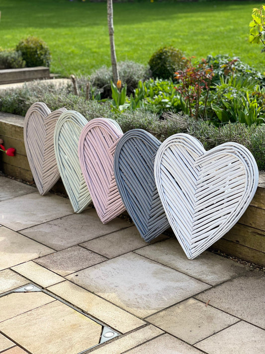 Solid wicker heart - various colours 60cm