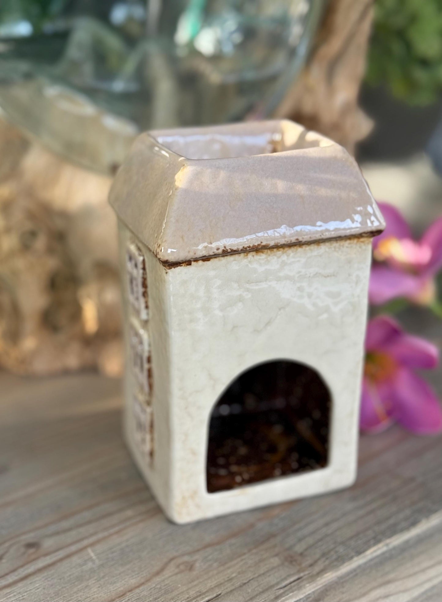 Cream Heart House Wax Melt/Oil Burner