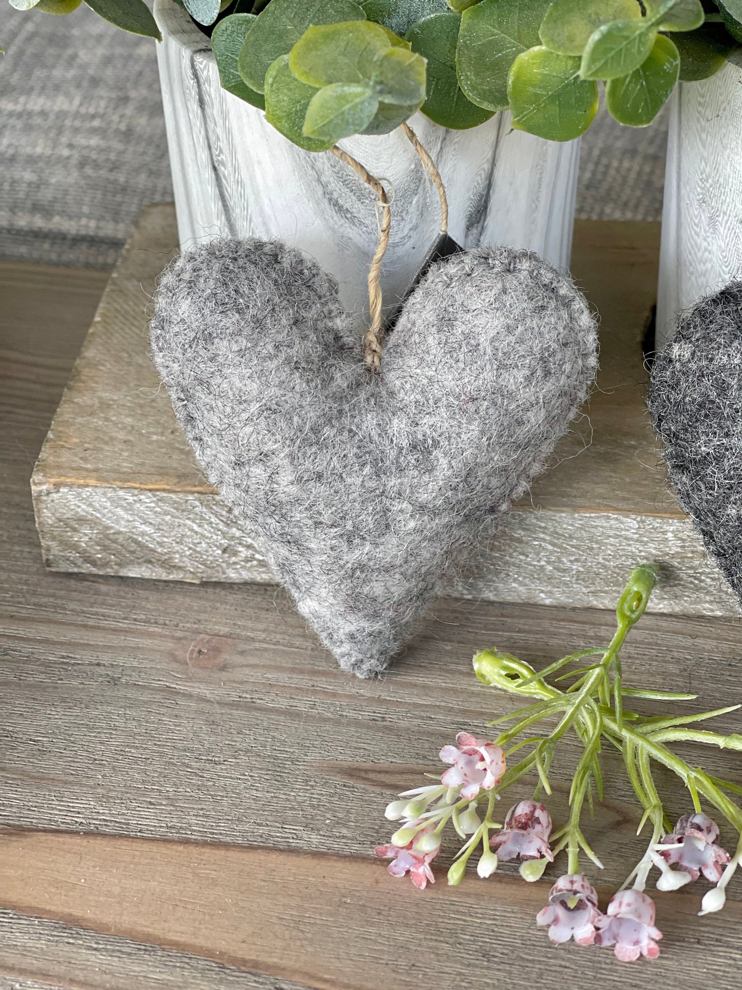 East of India Felt Hanging Heart - Available in 3 colours