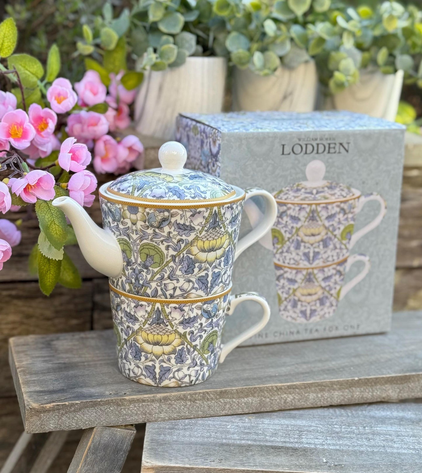 Tea for One - William Morris Lodden Porcelain Tea Set