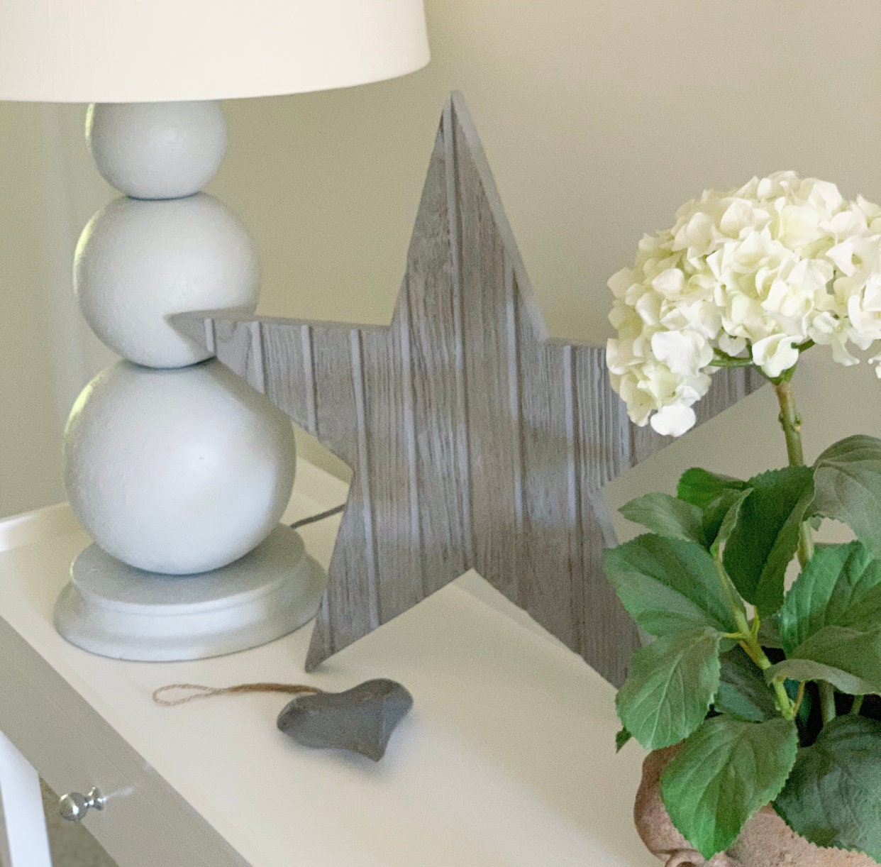 Grey Wall Star - Grey