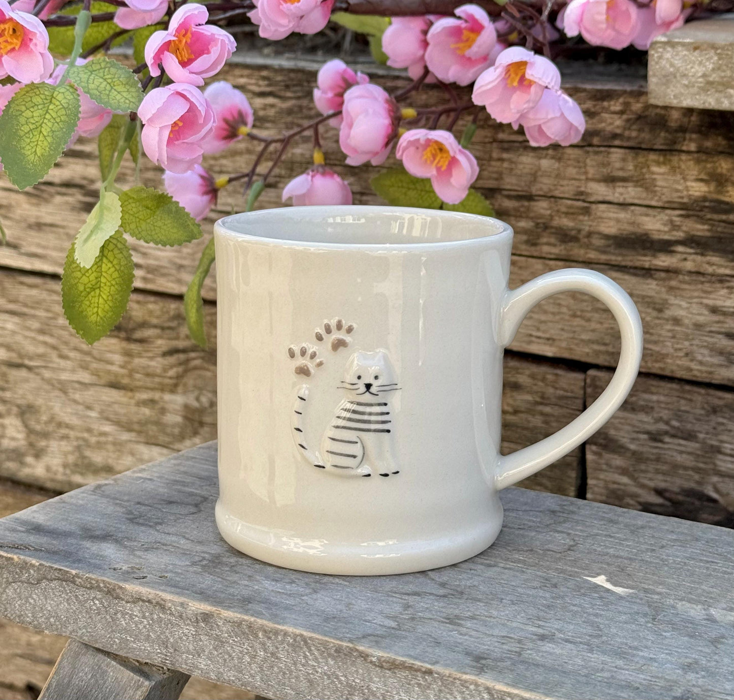 Embossed Animal Stoneware Mugs - Available in 4 designs