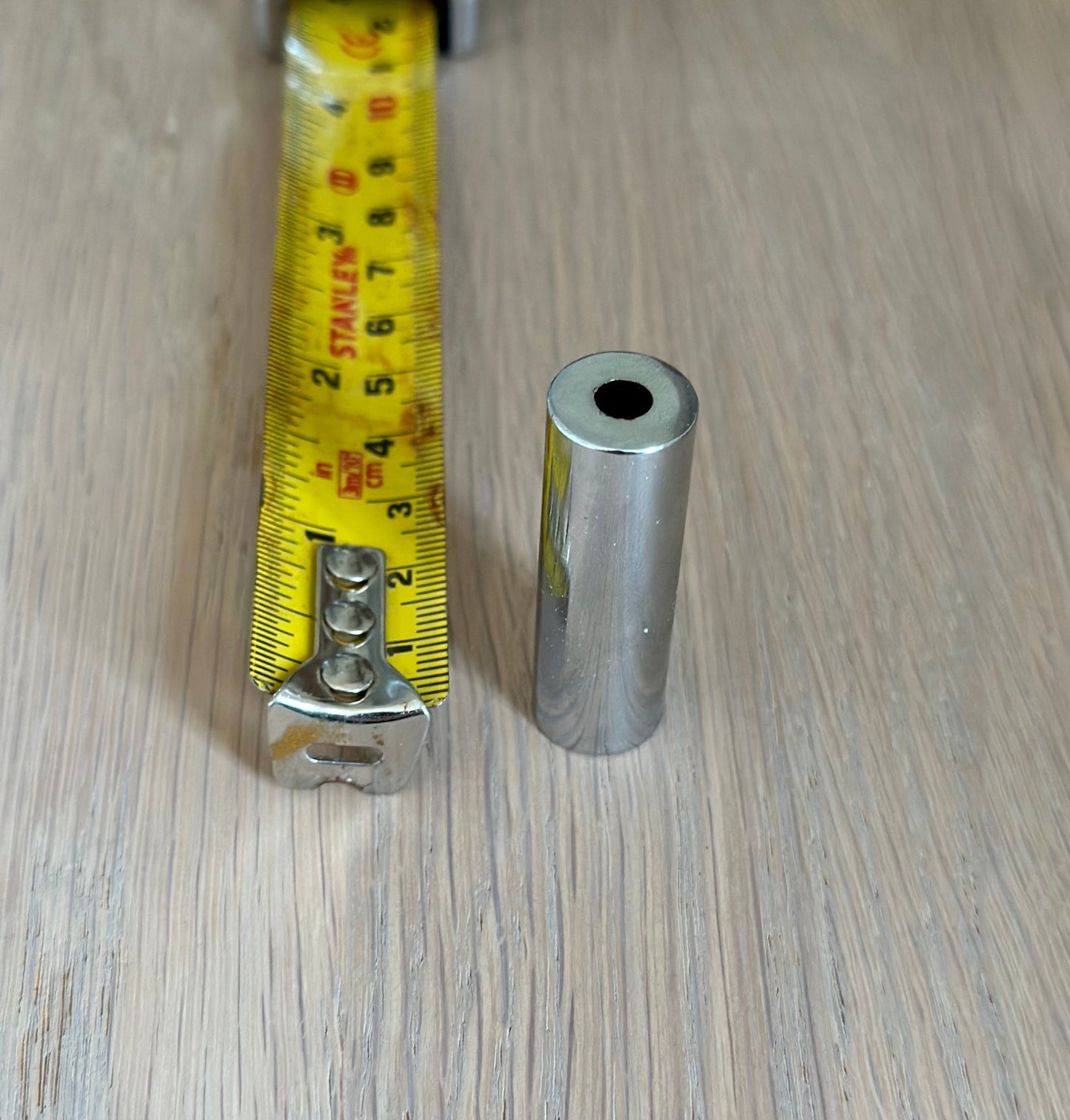 Roman blind metal cord weight/tassel. Available in 5 colour finishes