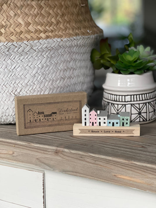 Little Wooden Street House Love Home