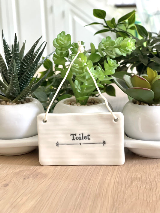 Porcelain sign - Toilet