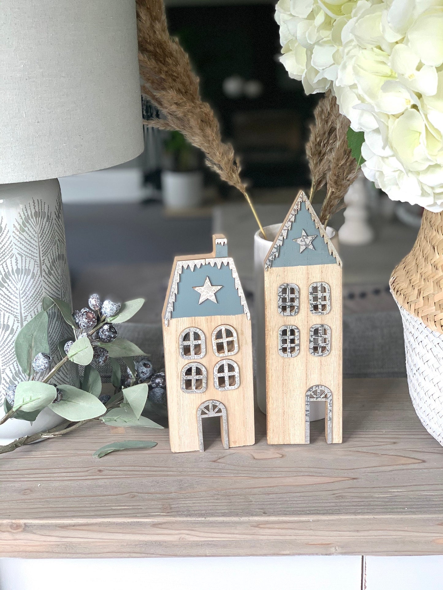 2 Wooden House Decorations
