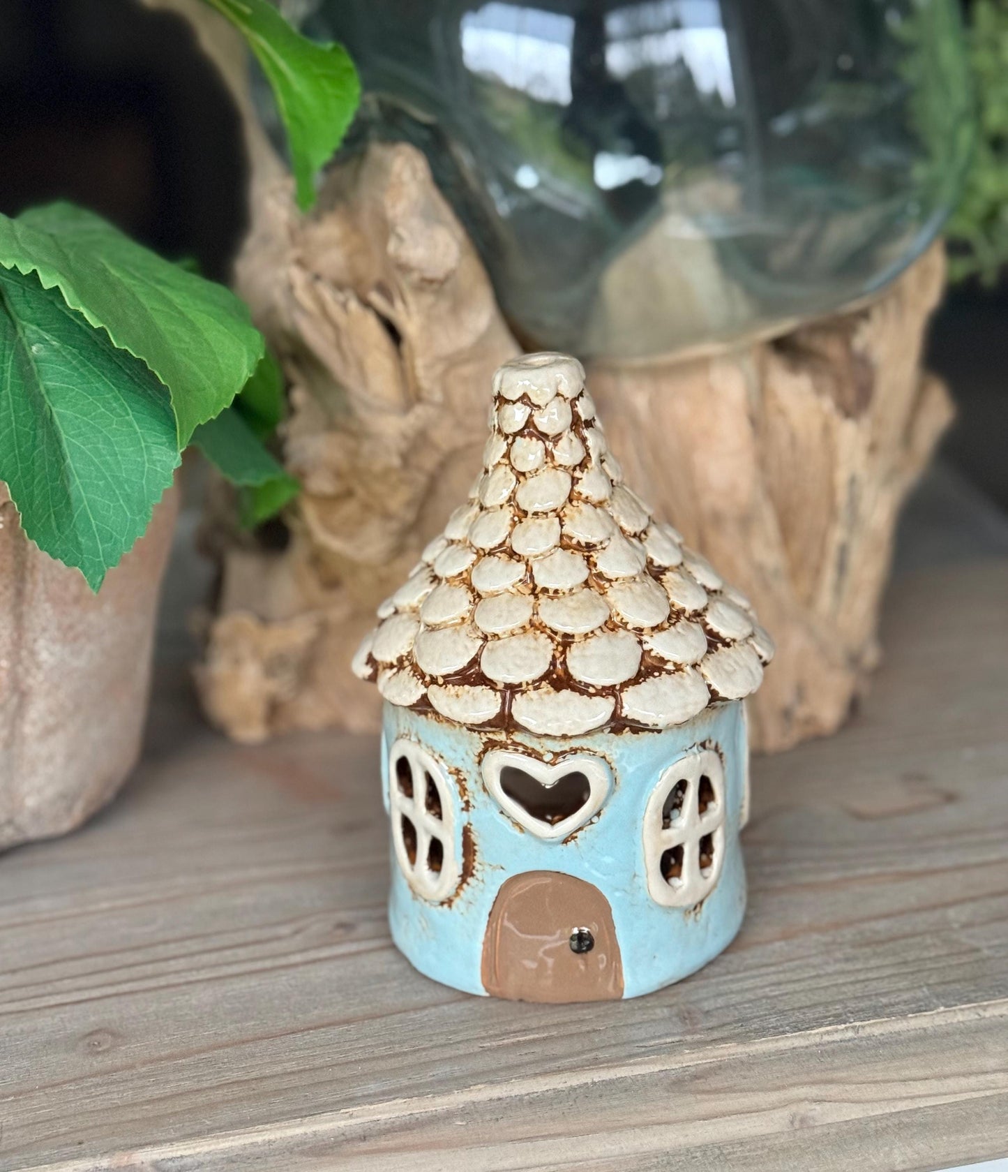 NEW!  Round Heart House Tealight - Available in 2 Colours