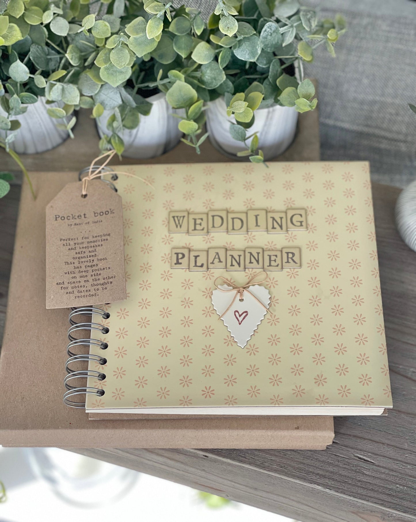Bride To Be Wedding Planner