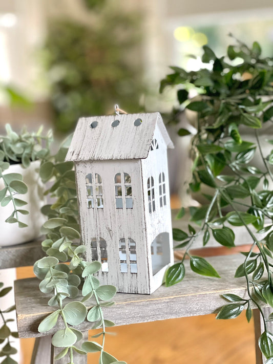 White Tea Light House - 16cm