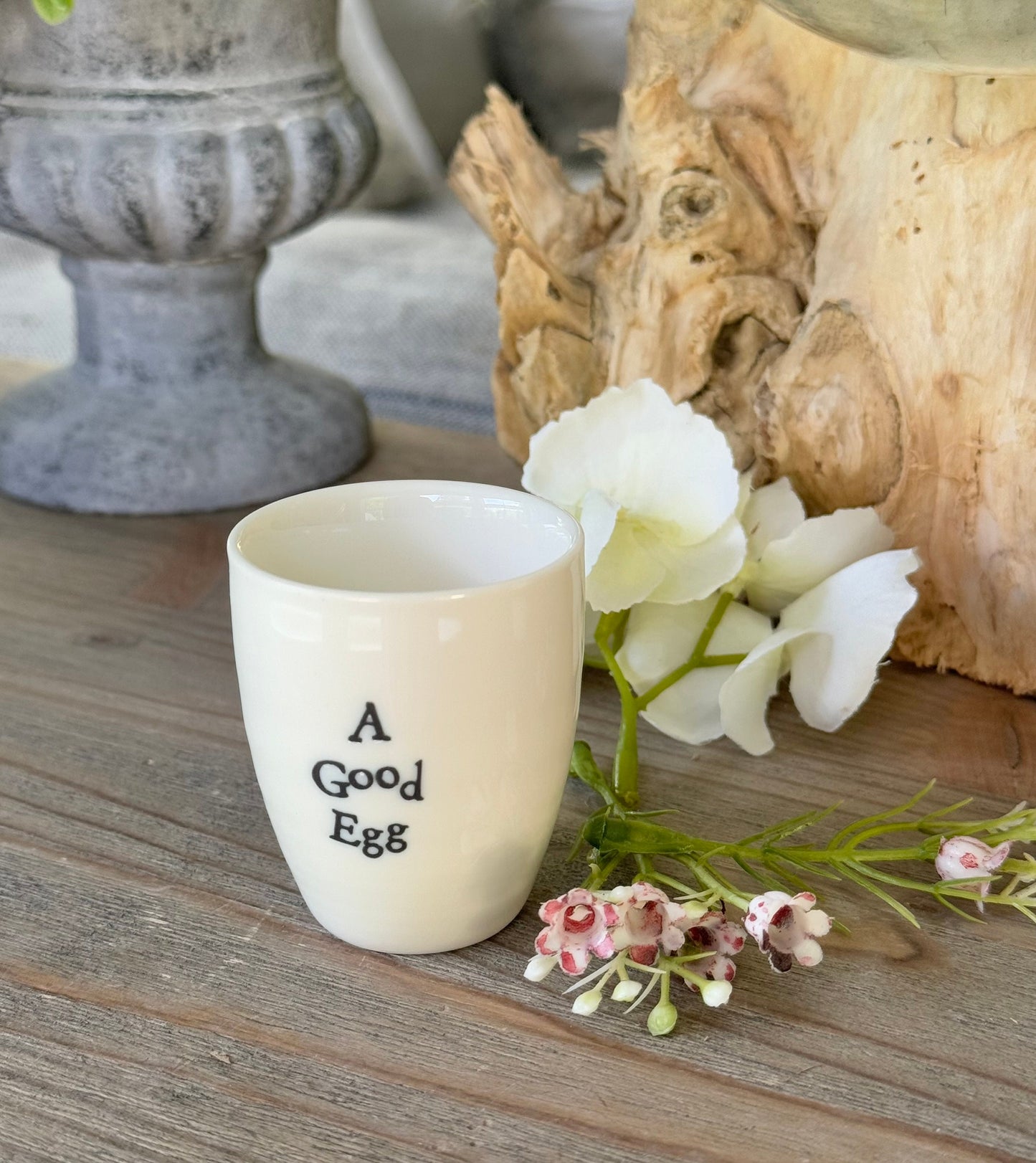 Porcelain egg cup - 2 Design Options