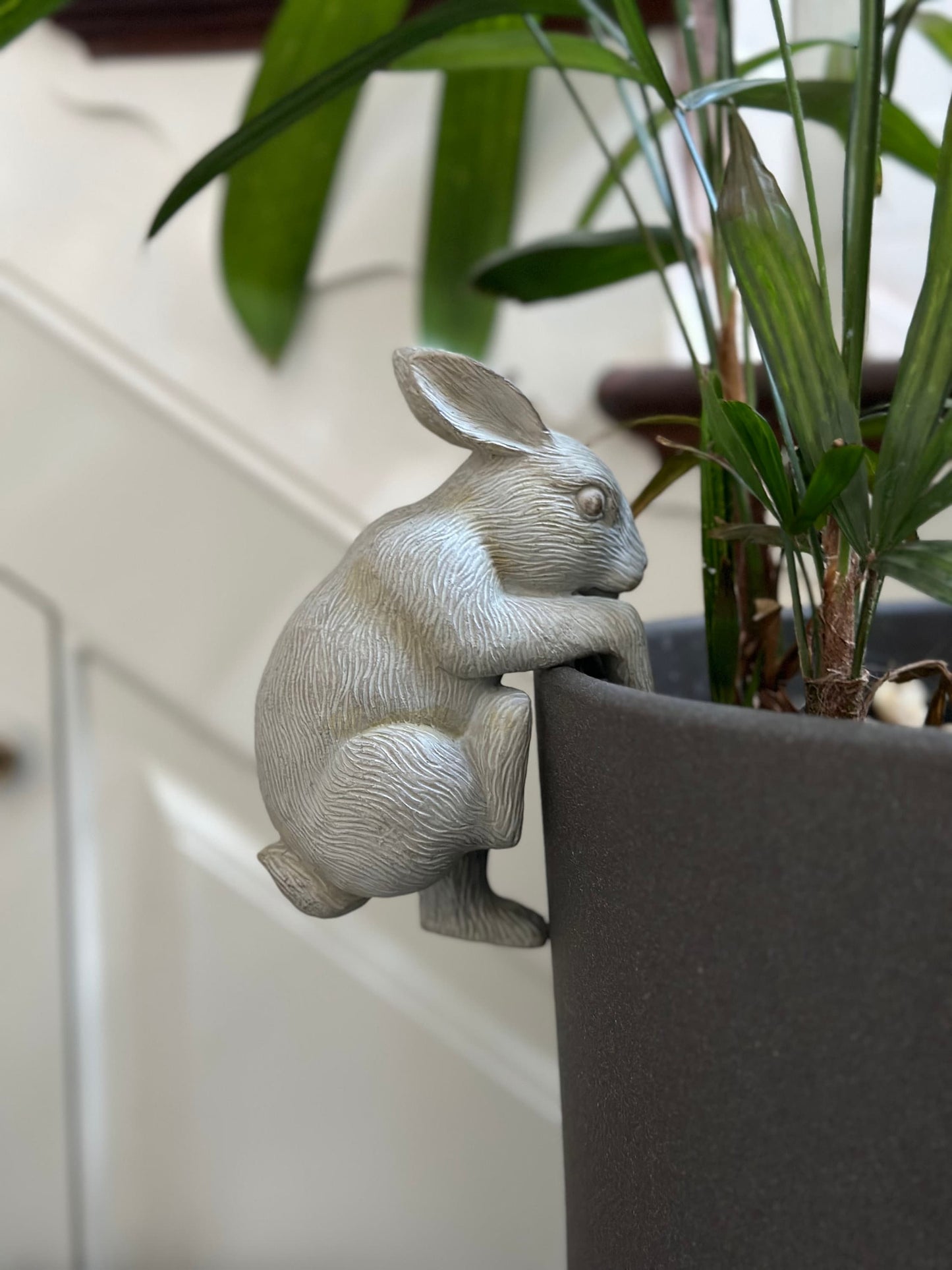 Large Parlane Rabbit Pot Hanger