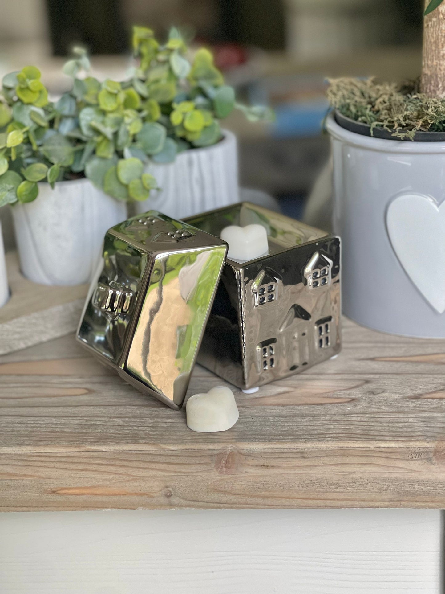 Silver House Wax Melt/Oil Burner
