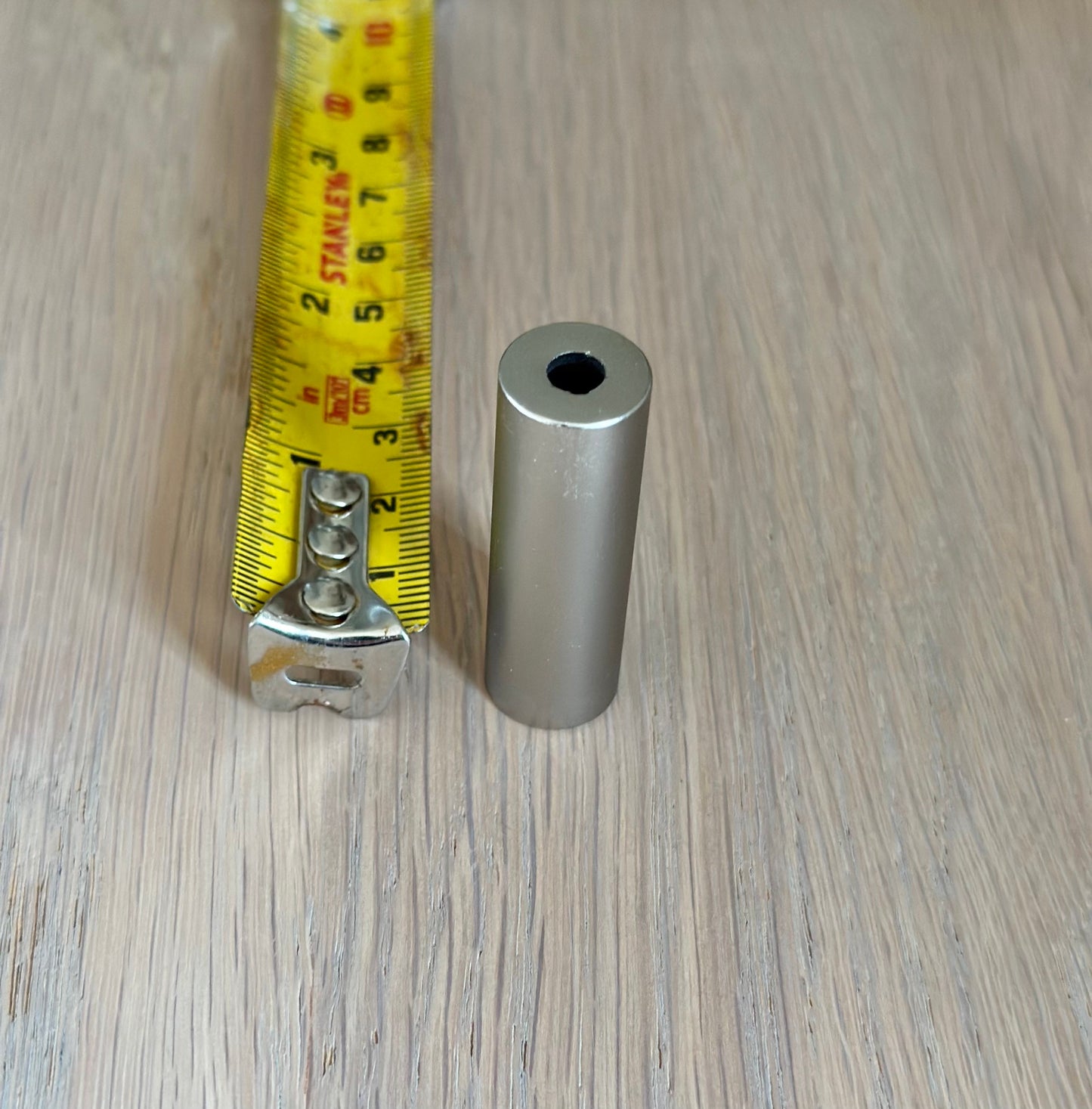 Roman blind metal cord weight/tassel. Available in 5 colour finishes