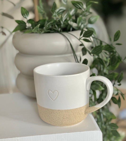 White Stoneware Mug with Outline Heart