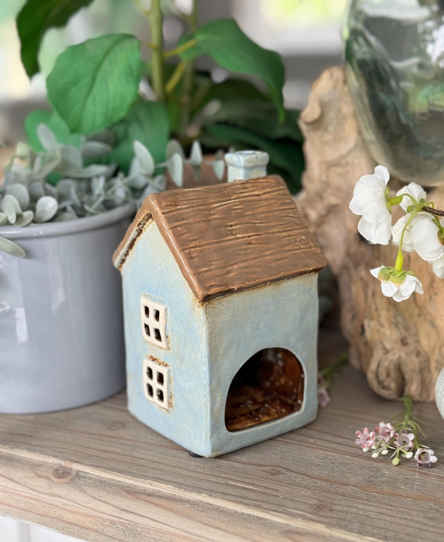 Thatch House Pale Blue Tealight Holder