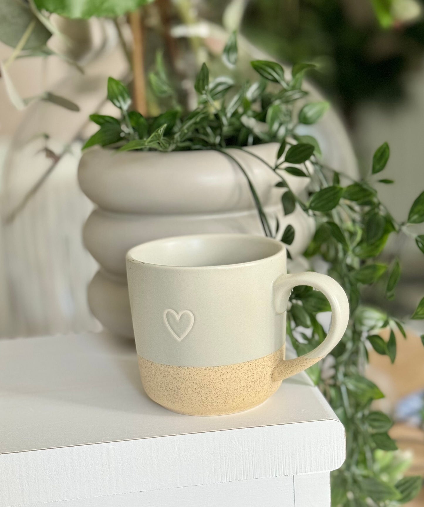 Grey Stoneware Mug with Outline Heart