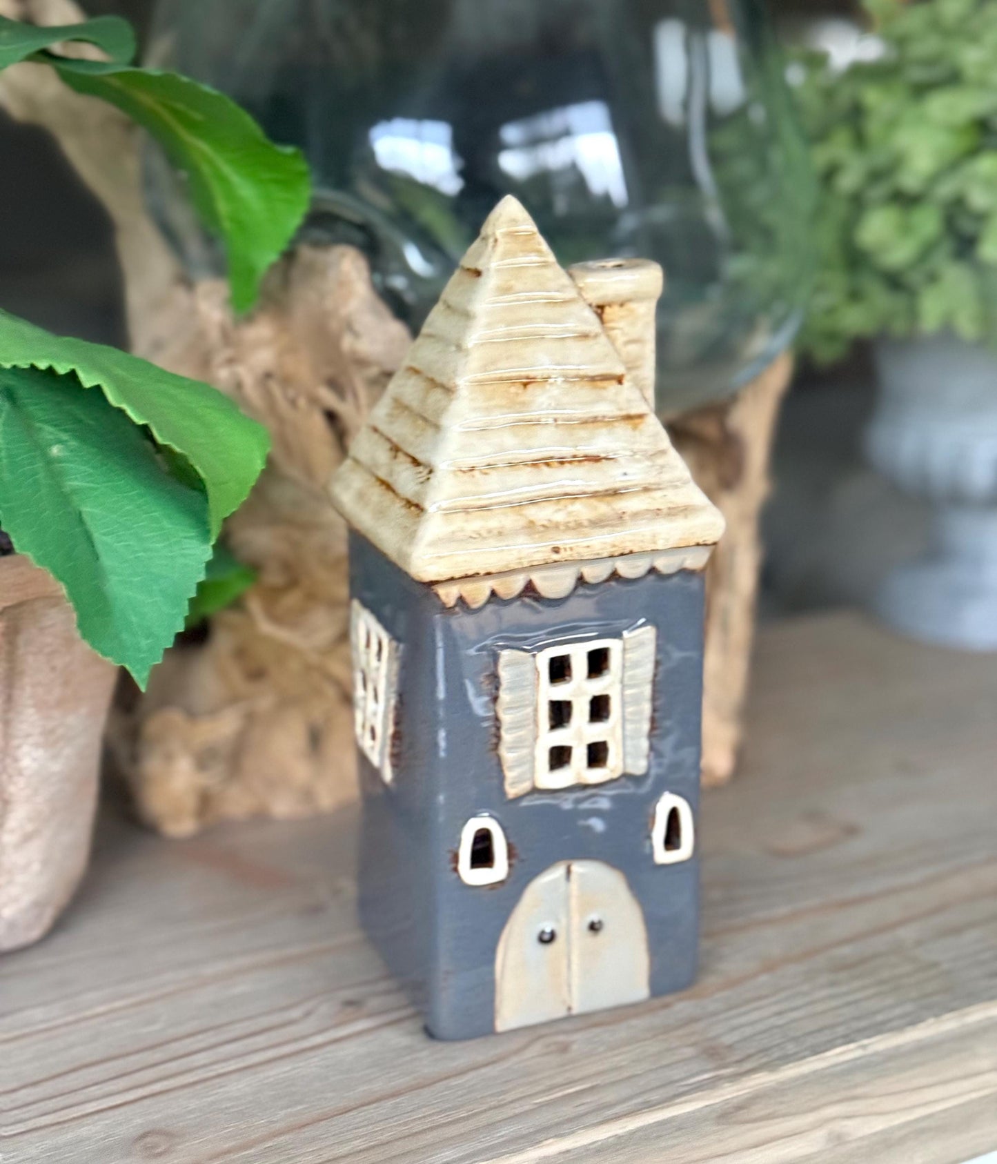 NEW!  Scalloped House Navy Tealight