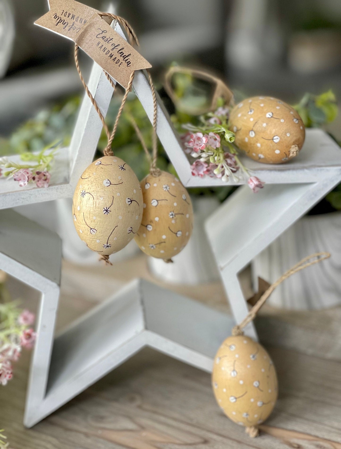 Dandelion Hanging Wooden Egg