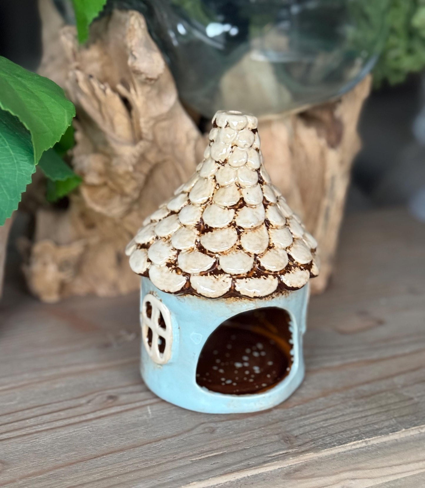 NEW!  Round Heart House Tealight - Available in 2 Colours