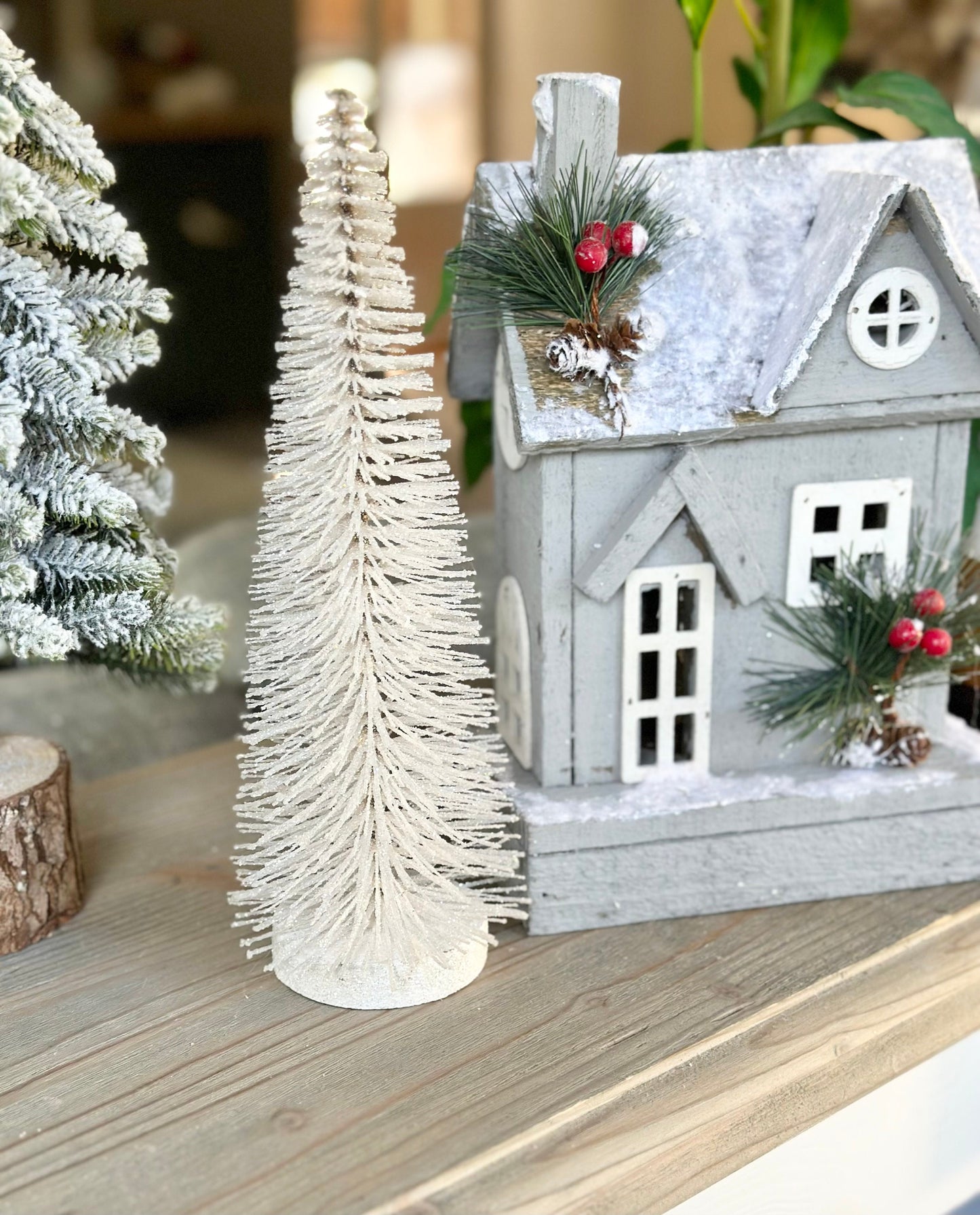 Bristle Orn Christmas Tree 26cm - Iridescent Brush Tree