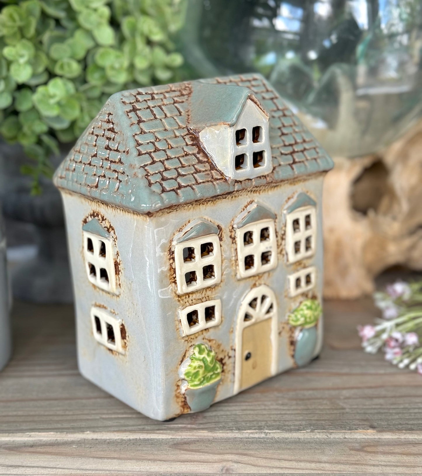 NEW! Country Chic Tealight Chateau