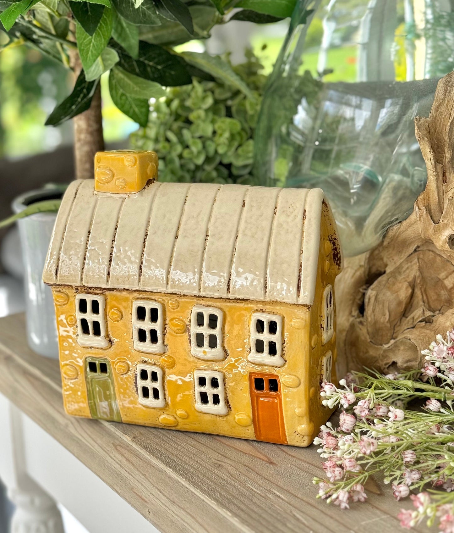 NEW! Double Terrace House Tealight